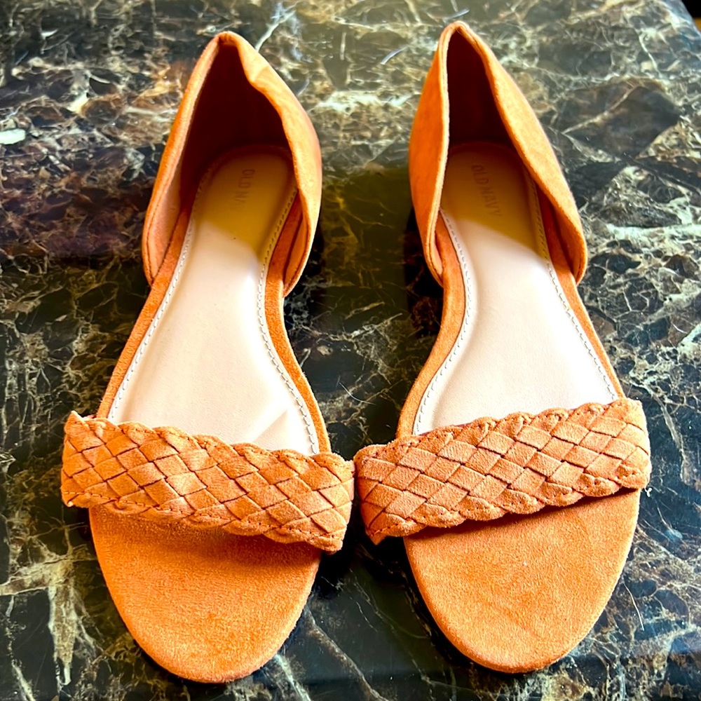 Old navy flats
